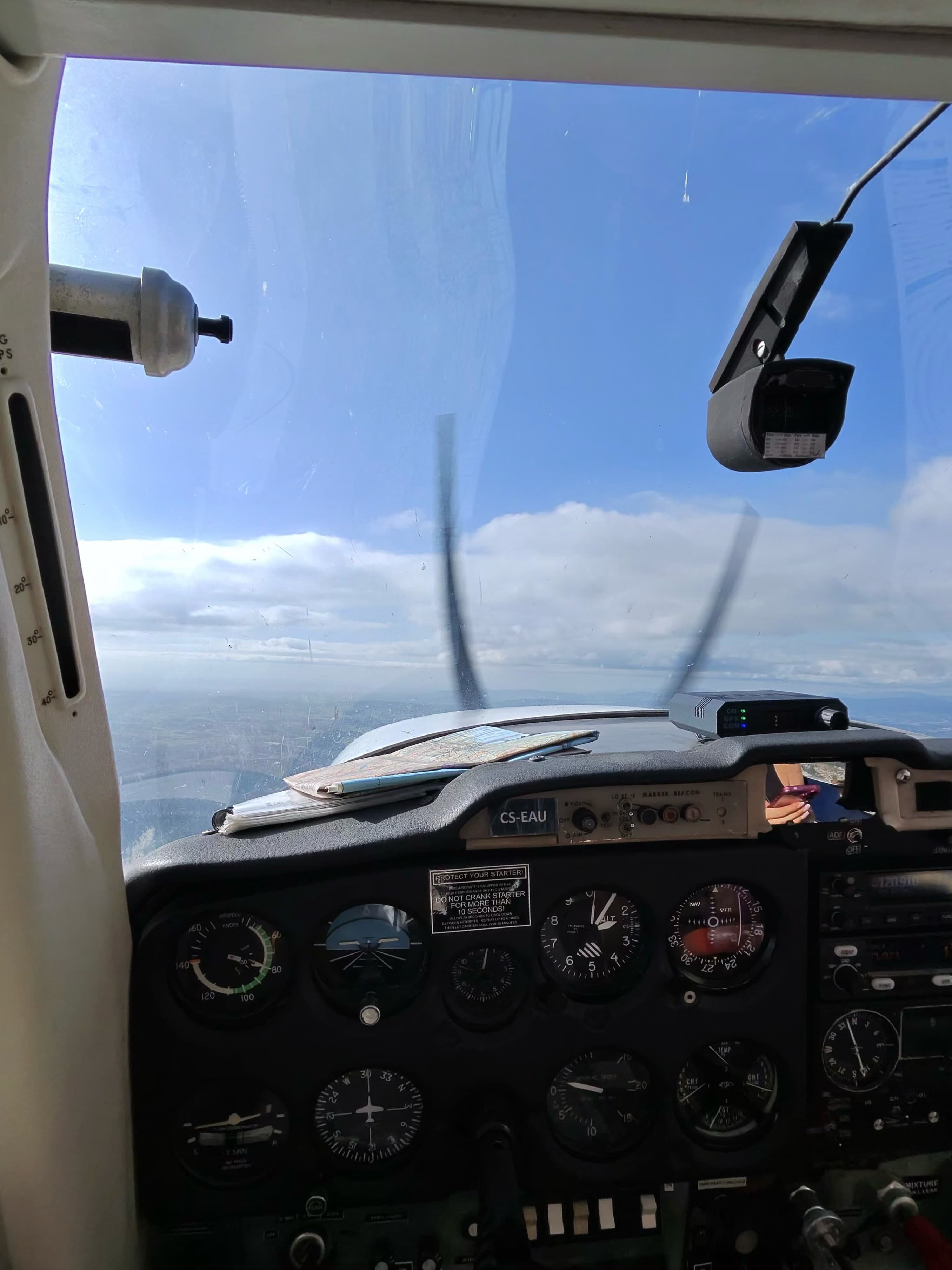 Cessna 150 — foto 3
